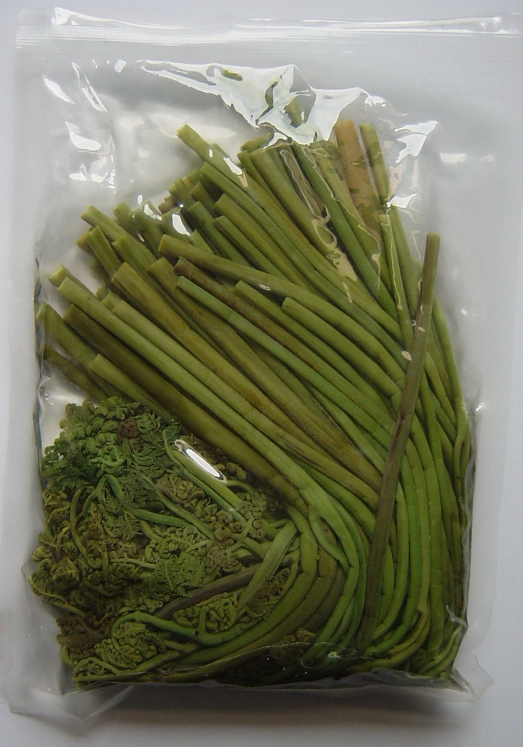 水煮蕨菜