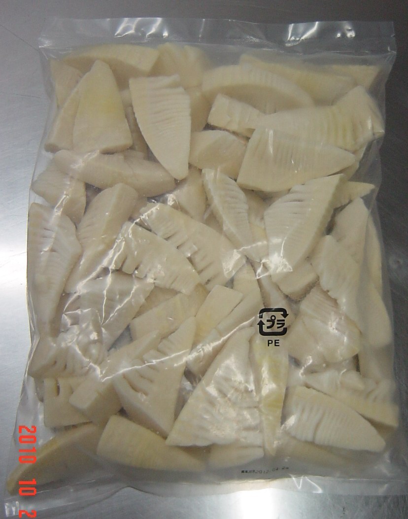 冷凍筍縦割り